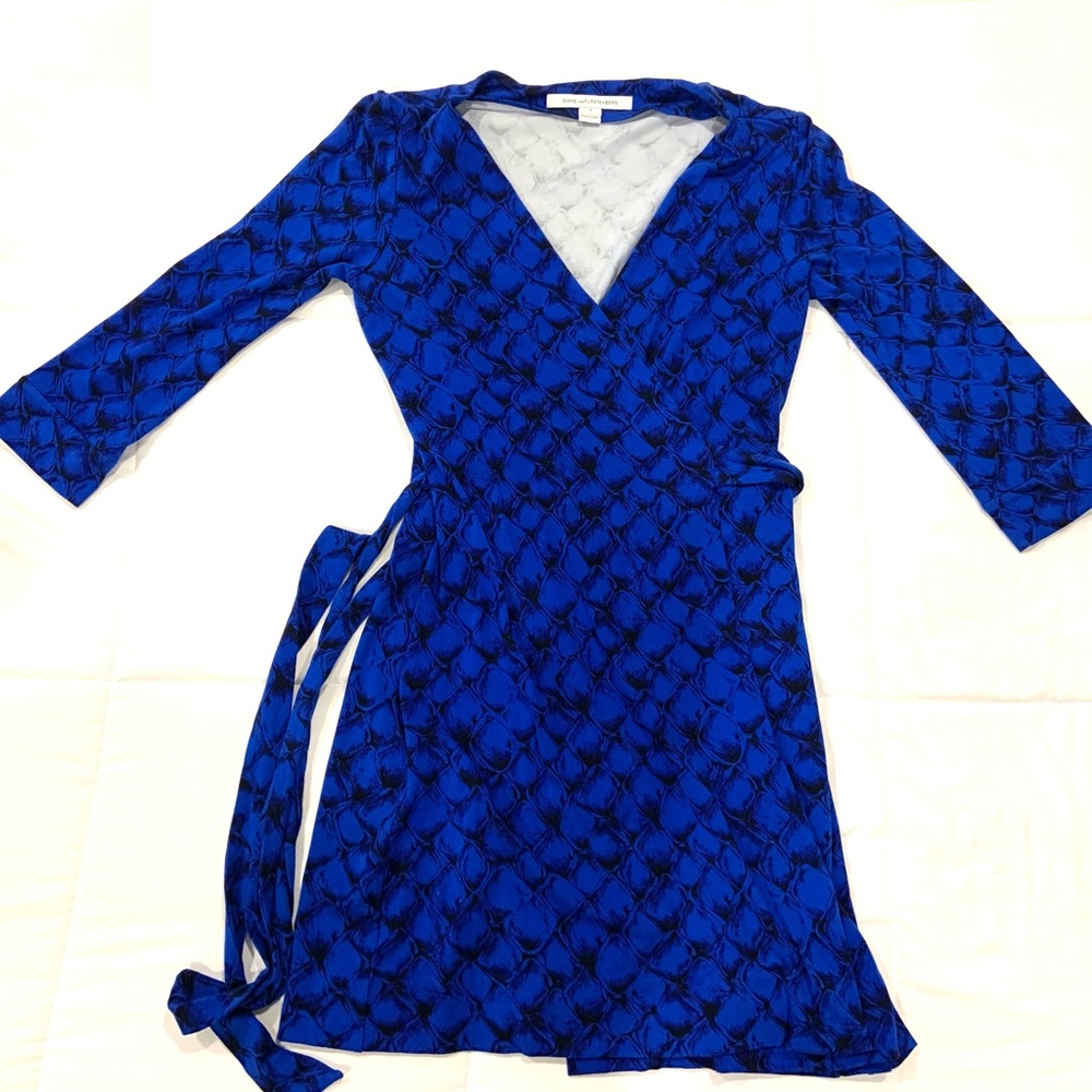 NEW Diane Von Furstenberg Wrap dress